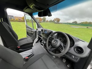 2018 Mercedes-Benz Sprinter — photo 29 of 34