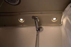 2020 Auto-Trail V Line 635SE — photo 25 of 59