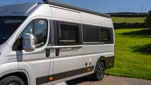 2020 Auto-Trail V Line 635SE — photo 26 of 59