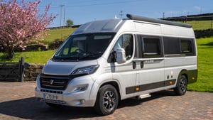 2020 Auto-Trail V Line 635SE — photo 29 of 59