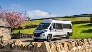 2020 Auto-Trail V Line 635SE — photo 38 of 59