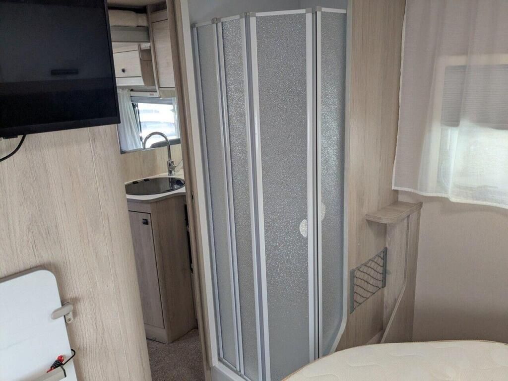 2024 Auto-Trail F-Line F74 - Image 4
