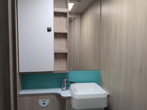 2024 Auto-Trail F-Line F74 — photo 7 of 9