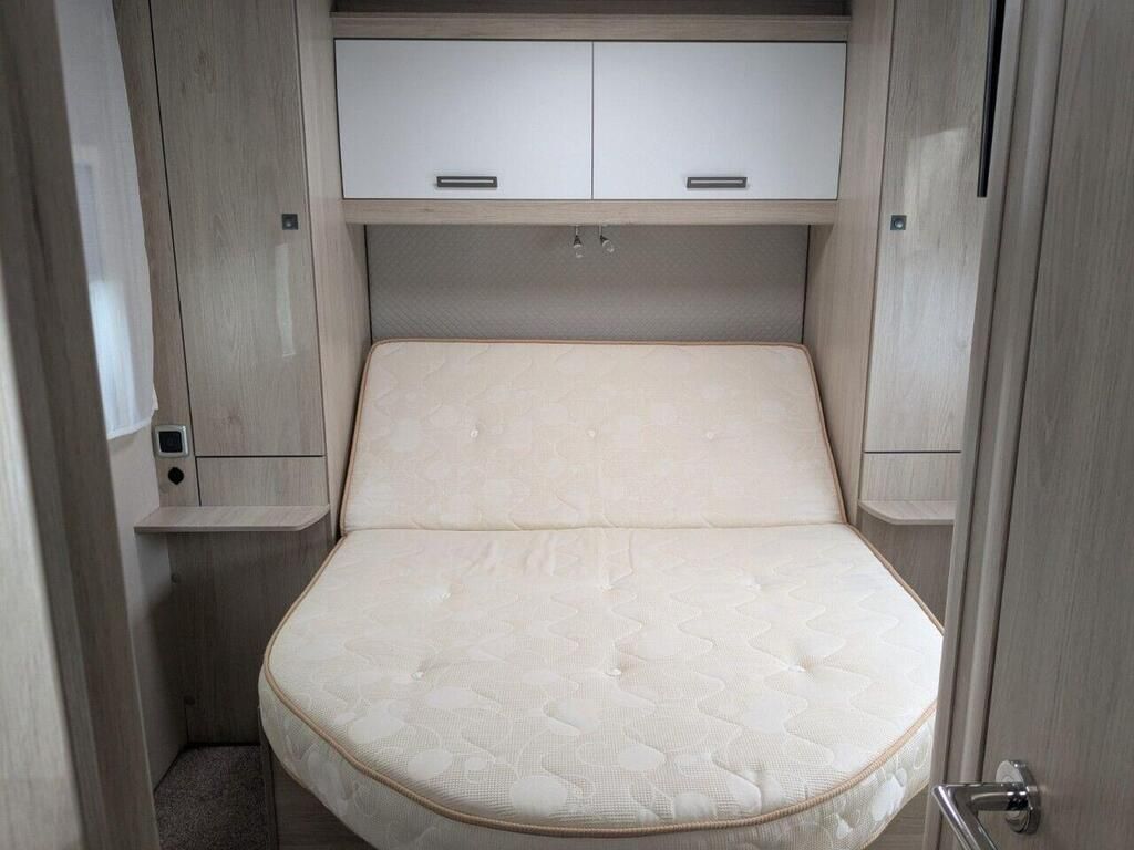 2024 Auto-Trail F-Line F74 - Image 6