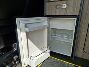 2016 Volkswagen T6 Campervan — photo 13 of 16