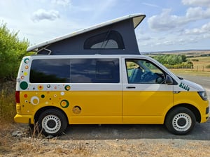 2016 Volkswagen T6 Campervan — photo 14 of 16