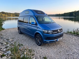 2018 Volkswagen Transporter T6 — photo 1 of 18