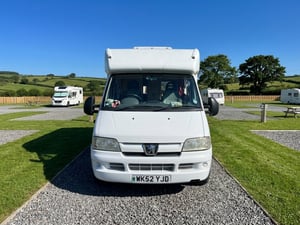 2002 Autocruise Pioneer Jolliet
