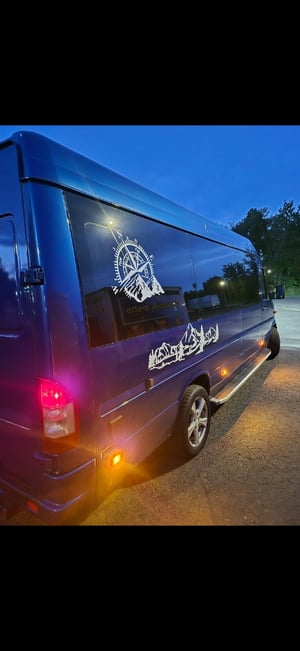 2003 Mercedes-Benz Sprinter — photo 8 of 29