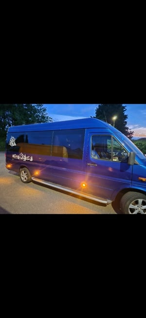2003 Mercedes-Benz Sprinter — photo 7 of 29