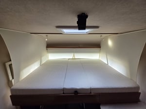 2016 Frankia 740 exclusive — photo 20 of 46