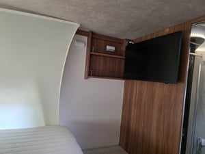 2016 Frankia 740 exclusive — photo 11 of 46