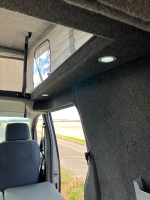2010 Nissan NV200 — photo 28 of 29