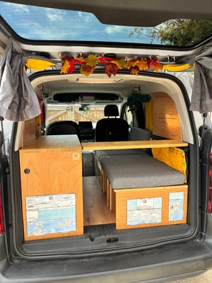 2020 Citroen Berlingo — photo 2 of 9
