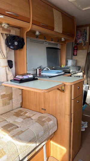 2005 Autocruise StarSpirit — photo 12 of 16
