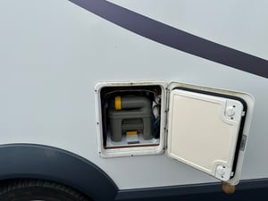 2016 Roller Team Auto-Roller 747 — photo 4 of 22