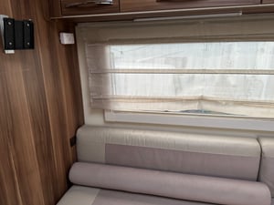 2016 Roller Team Auto-Roller 747 — photo 11 of 22