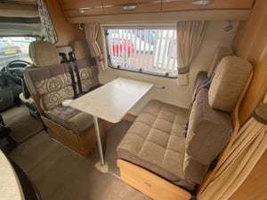 2011 Swift sundance — photo 23 of 29