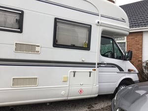 2004 Auto-Trail Cheyenne 696 SE — photo 6 of 7