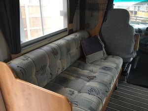 2004 Auto-Trail Cheyenne 696 SE — photo 15 of 55