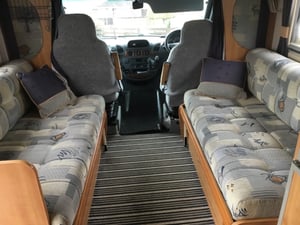 2004 Auto-Trail Cheyenne 696 SE — photo 25 of 55