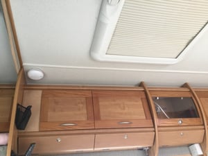 2004 Auto-Trail Cheyenne 696 SE — photo 32 of 55