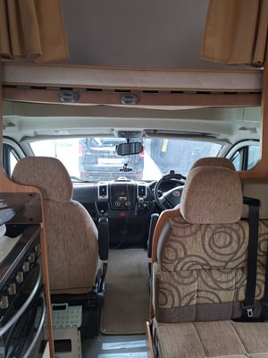 2012 Swift Sundance 630L — photo 5 of 6