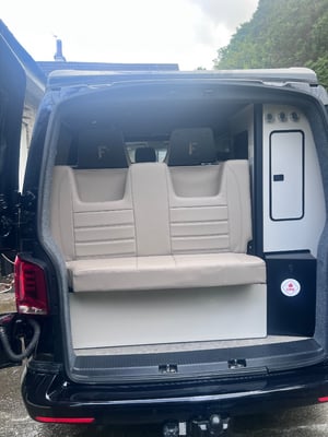 2021 Volkswagen Transporter — photo 8 of 10