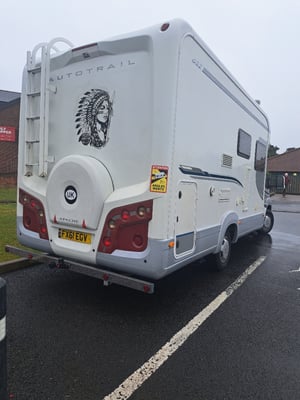 2011 Auto-Trail Apache 632 — photo 4 of 17
