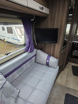 2019 Auto-Sleeper Nuevo EK — photo 11 of 27