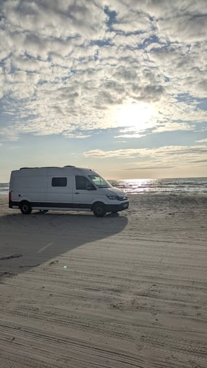 2020 MAN TGE Camper — photo 25 of 28
