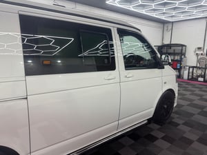 2014 Volkswagen T5.1 Campervan — photo 5 of 18