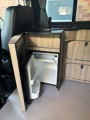 2022 Volkswagen T6.1 Campervan — photo 17 of 21
