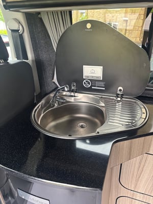 2022 Volkswagen T6.1 Campervan — photo 34 of 46