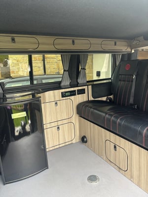 2022 Volkswagen T6.1 Campervan — photo 35 of 46