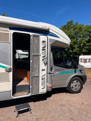 2011 Chausson Flash 28 — photo 2 of 12