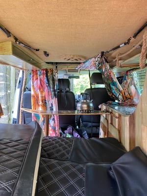 2004 Volkswagen Transporter T5.1 — photo 17 of 21