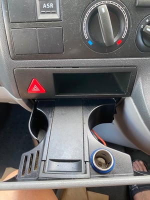 2004 Volkswagen Transporter T5.1 — photo 18 of 21