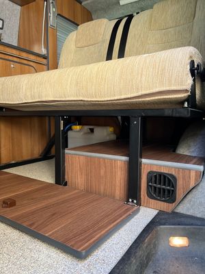 2014 Volkswagen Transporter Snowdonia SE — photo 8 of 21