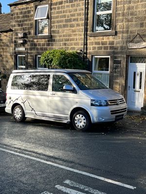 2014 Volkswagen Transporter Snowdonia SE — photo 14 of 21