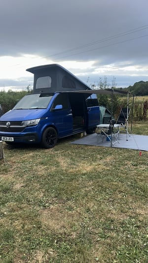 2021 Volkswagen T6.1 Campervan — photo 2 of 9