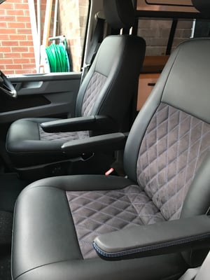 2021 Volkswagen T6.1 Campervan — photo 6 of 9