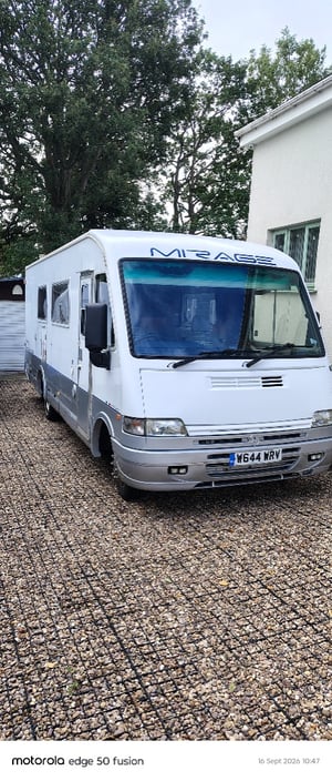 2000 Mercedes-Benz Sprinter — photo 7 of 20
