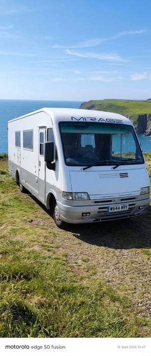 2000 Mercedes-Benz Sprinter — photo 1 of 20