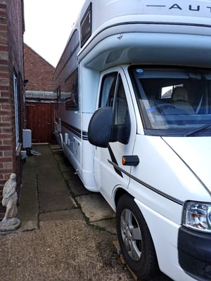 2005 Auto-Trail Scout SE — photo 5 of 26