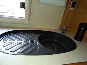 2005 Auto-Trail Scout SE — photo 11 of 26