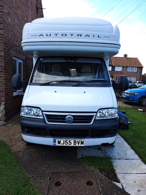 2005 Auto-Trail Scout SE — photo 23 of 26