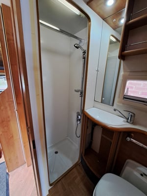 2005 Auto-Trail Scout SE — photo 24 of 26