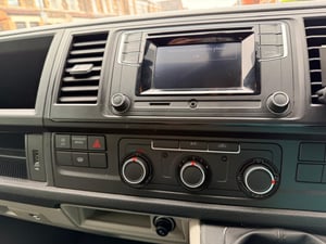 2016 Volkswagen T6 Campervan — photo 10 of 17