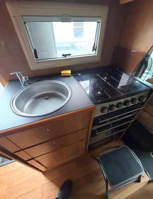 2008 Auto-Trail Apache — photo 7 of 11